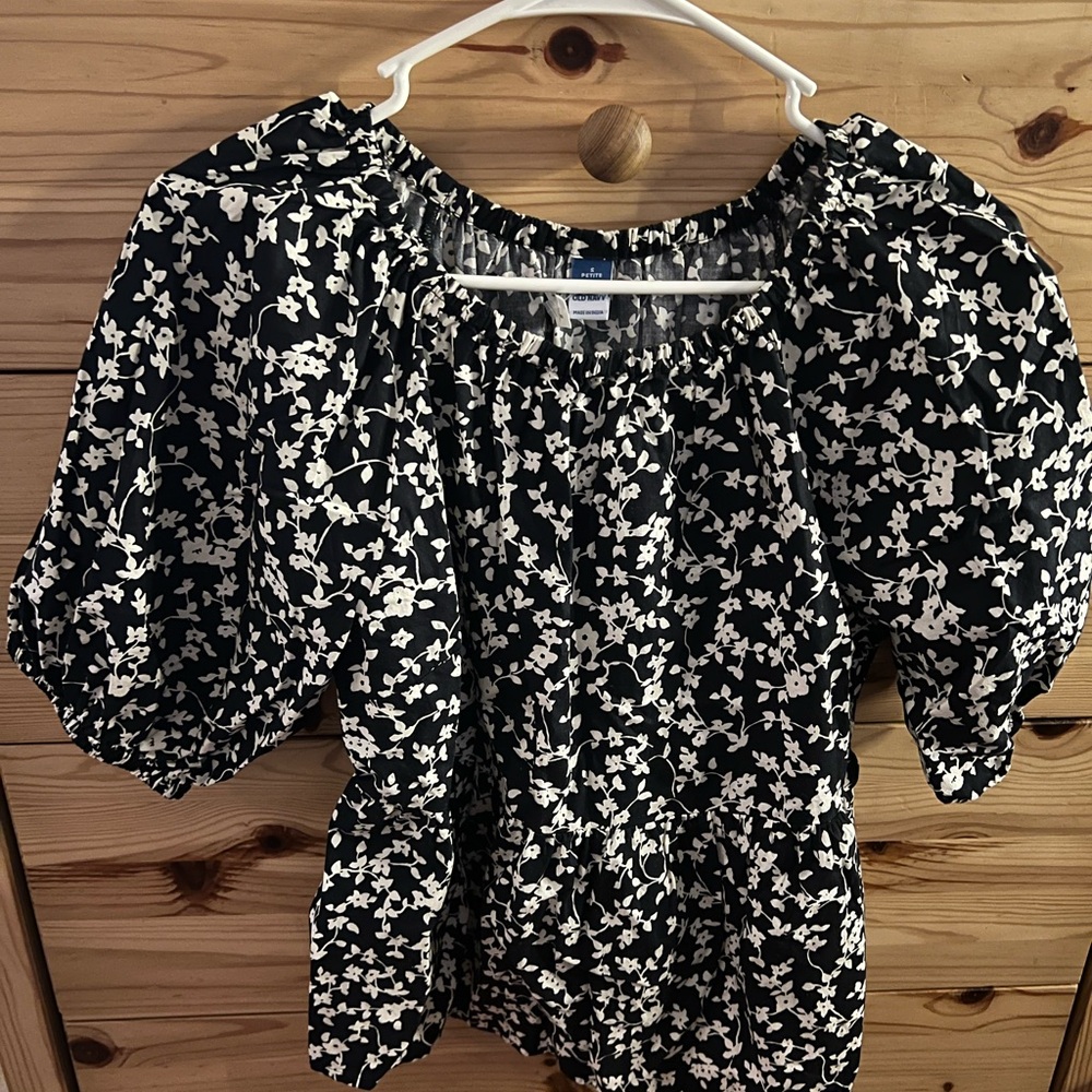 Floral Black and White Women's Top